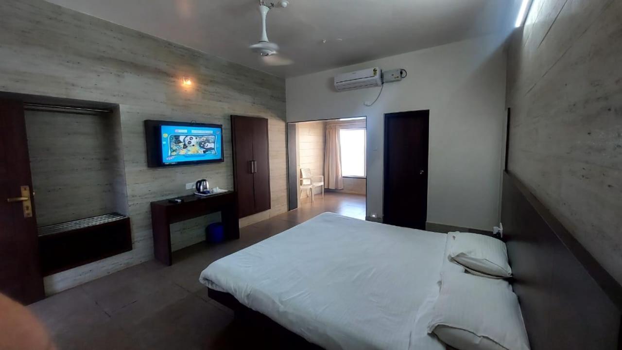 Rns Guest House Mavalli ภายนอก รูปภาพ